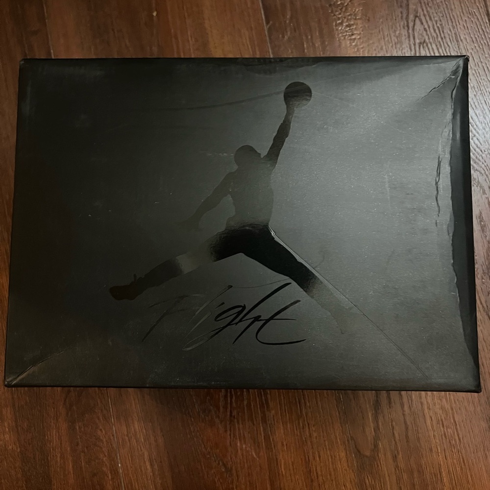 black cats size 13